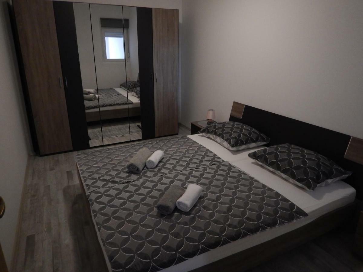 Apartman Ivankovic*** プーラ エクステリア 写真