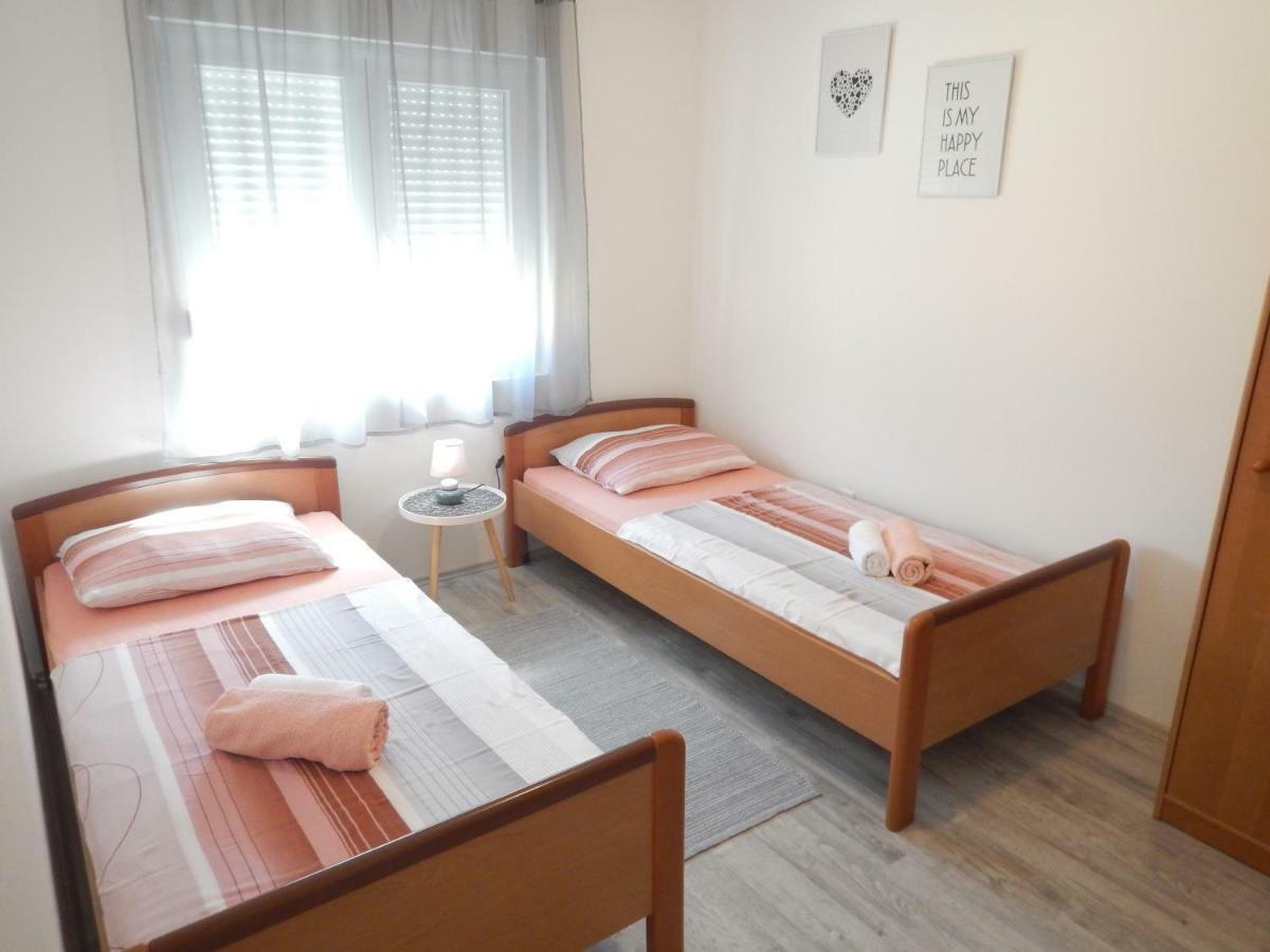 Apartman Ivankovic*** プーラ エクステリア 写真